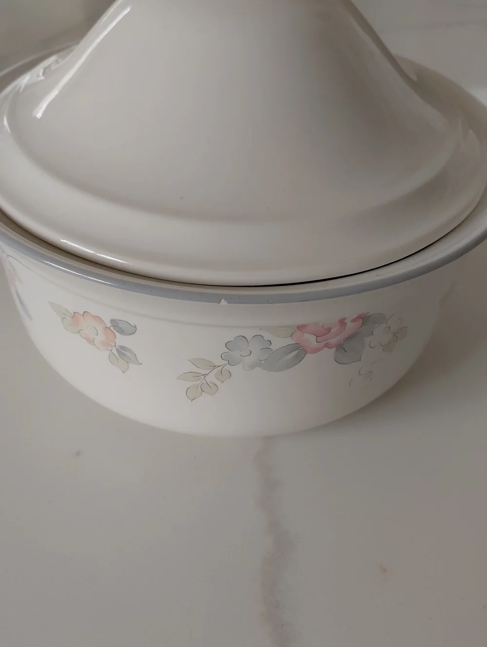 Pfaltzgraft Floral Ceramic Casserole Dish - White with Pastel Flowers